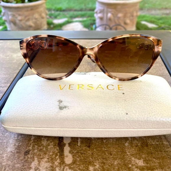 VERSACE SUNGLASSES - Picture 3 of 3